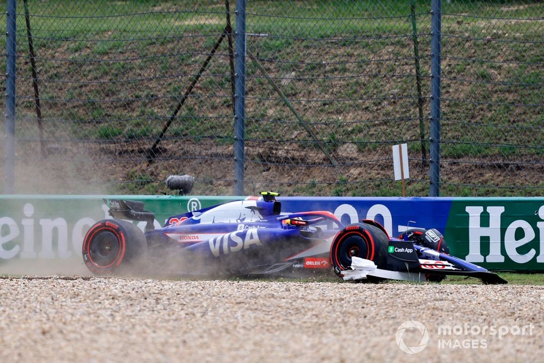 Yuki Tsunoda, RB F1 Team VCARB 01, se cae en la Q3