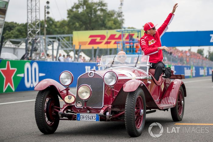 Kimi Raikkonen, Ferrari en el desfile