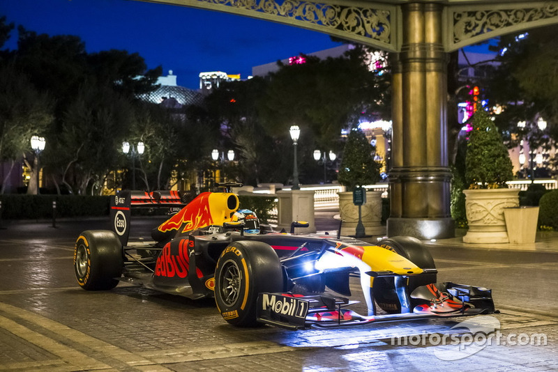 Daniel Ricciardo, Red Bull Racing in Las Vegas