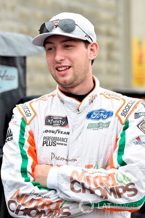 Chase Briscoe, Roush Fenway Racing, Ford Mustang Nutri Chomps