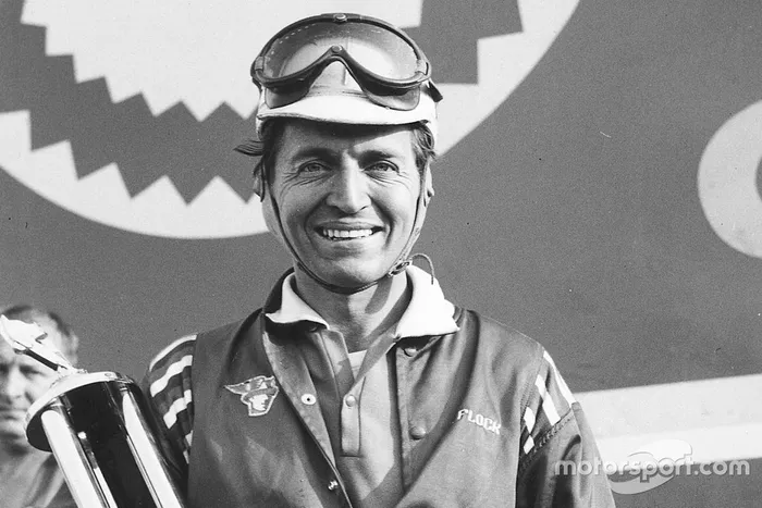 21. Tim Flock: 39 Siege
