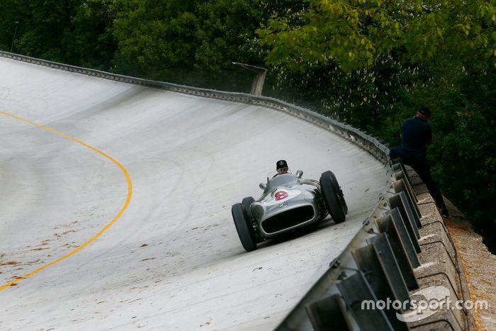 Lewis Hamilton y Sir Stirling Moss en Monza