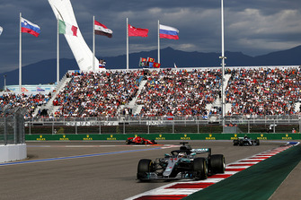 Lewis Hamilton, Mercedes AMG F1 W09
