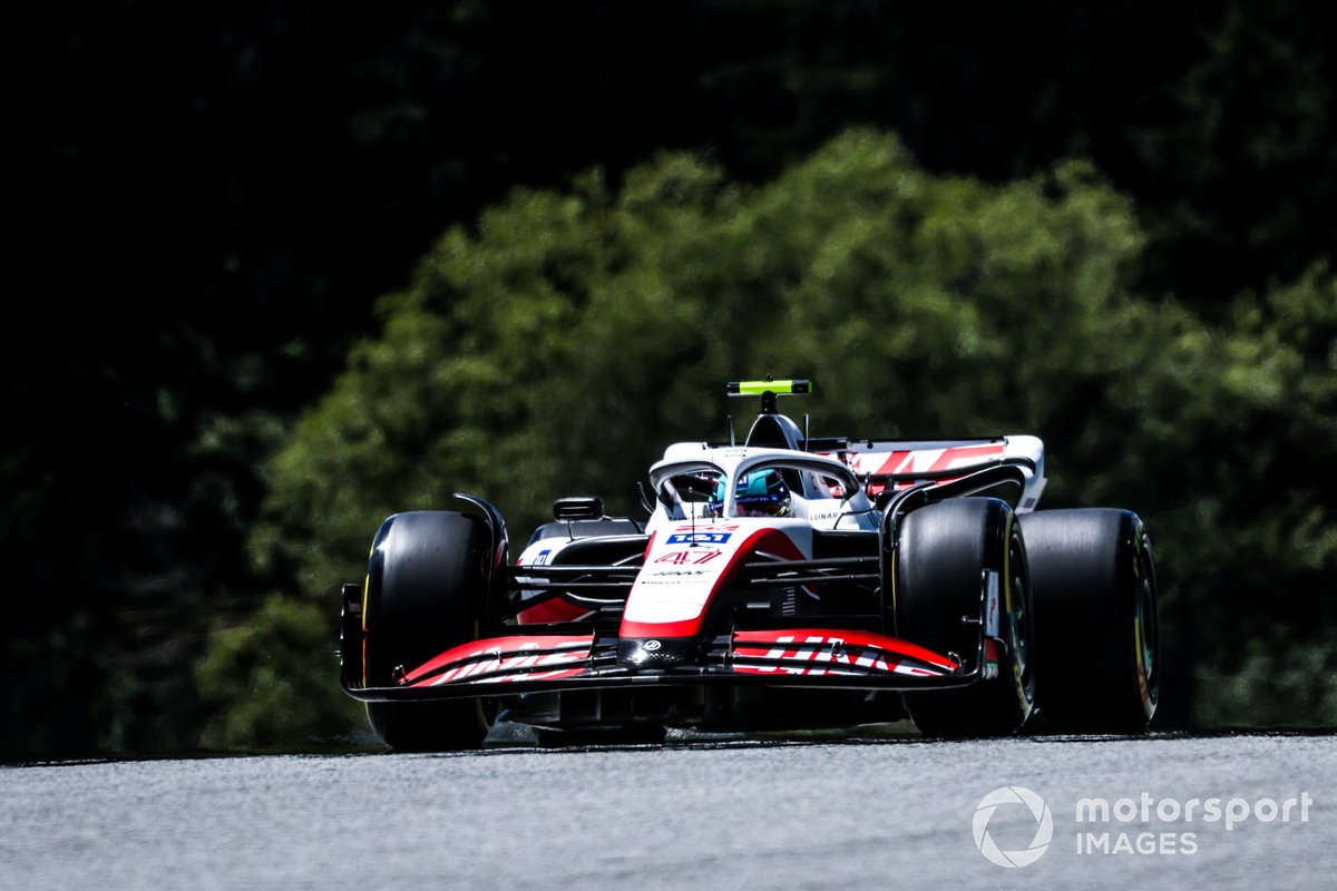 Mick Schumacher, Haas VF-22