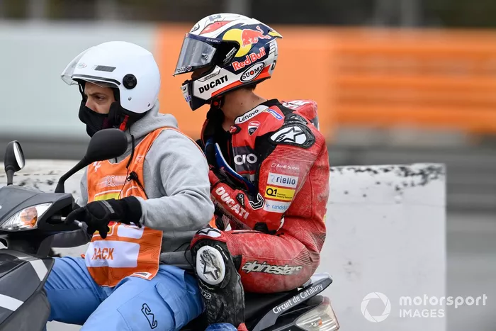 Caduta di Andrea Dovizioso, Ducati Team
