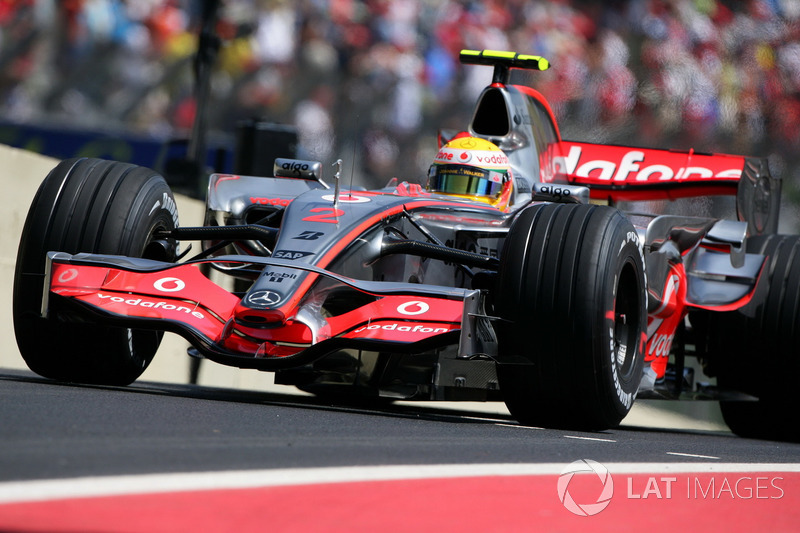 2007: McLaren MP4-22