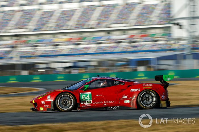 #64 Scuderia Corsa Ferrari 488 GT3, GTD: Bill Sweedler, Townsend Bell, Frankie Montecalvo, Sam Bird
