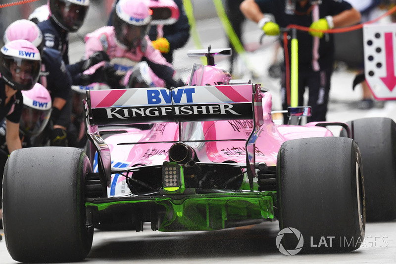 Force India VJM11, aerofesték a diffúzoron