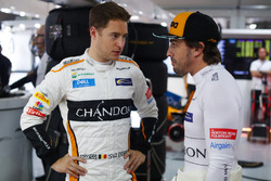 Temporada 2018 F1-german-gp-2018-stoffel-vandoorne-mclaren-with-fernando-alonso-mclaren