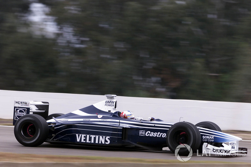 Darren Manning gets his first taste of an F1 car testing the hybrid Williams BMW