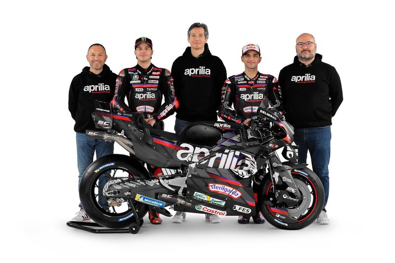 Jorge Martin, Aprilia Racing Team, Marco Bezzecchi, Aprilia Racing
