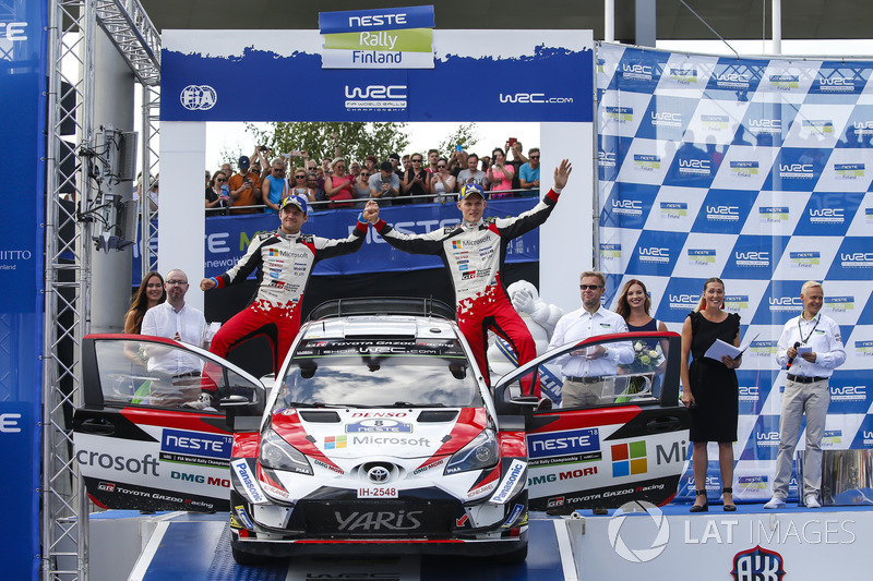 I vincitori Ott Tanak, Martin Järveoja, Toyota Yaris WRC, Toyota Gazoo Racing