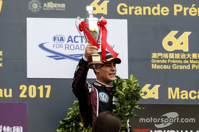Podio: tercer lugar Sérgio Sette Câmara, Motopark with VEB, Dallara Volkswagen