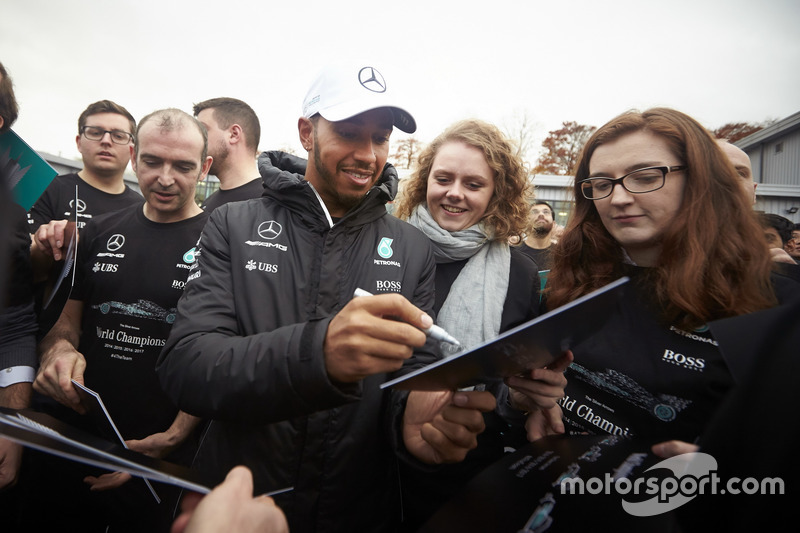 Льюис Хэмилтон, Mercedes AMG F1