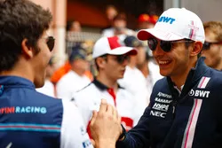 Esteban Ocon, Force India, avecc Lance Stroll, Williams Racing