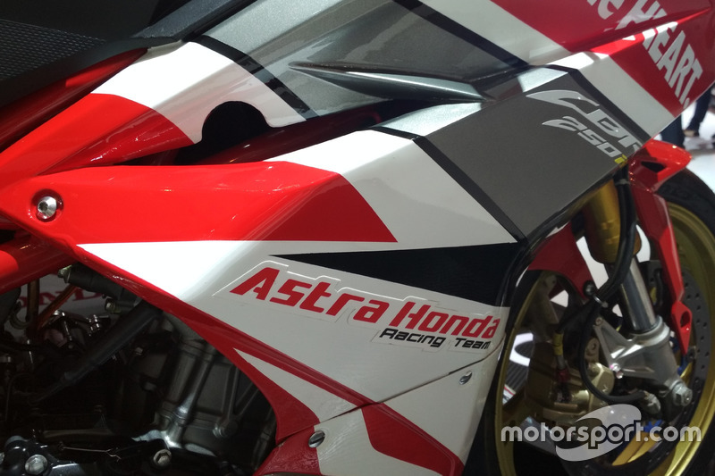Honda CBR250RR, Rheza Danica