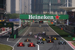 Sebastian Vettel, Ferrari SF71H, Kimi Raikkonen, Ferrari SF71H, Valtteri Bottas, Mercedes AMG F1 W09, Lewis Hamilton, Mercedes AMG F1 W09, Max Verstappen, Red Bull Racing RB14 Tag Heuer, Daniel Ricciardo, Red Bull Racing RB14 Tag Heuer, Nico Hulkenberg, Renault Sport F1 Team R.S. 18, Carlos Sainz Jr., Renault Sport F1 Team R.S. 18