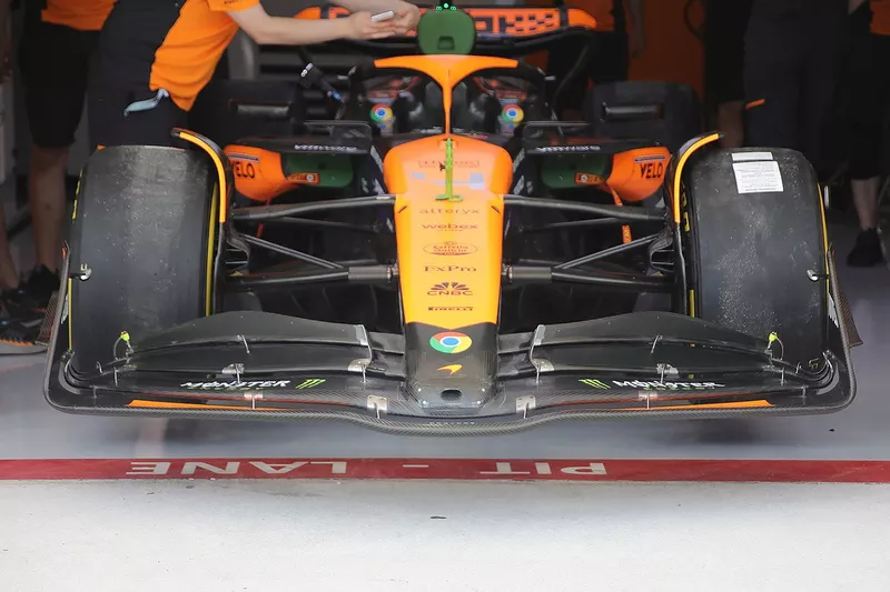 Détails techniques du McLaren MCL38