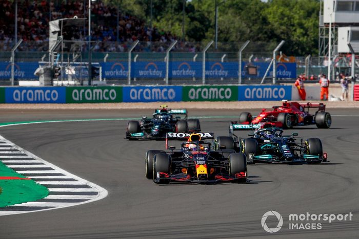 Max Verstappen, Red Bull Racing RB16B, Lewis Hamilton, Mercedes W12, Valtteri Bottas, Mercedes W12, Charles Leclerc, Ferrari SF21