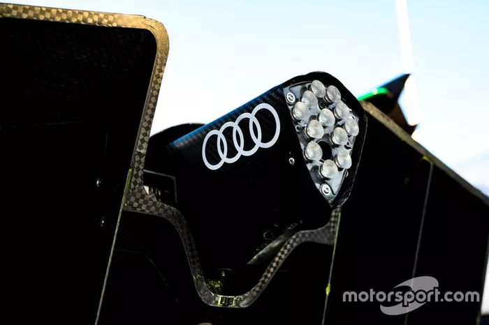 Audi e-tron FE06