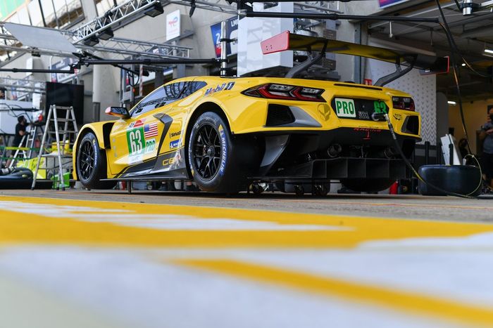 #63 Corvette Racing Chevrolet Corvette C8.R LMGTE Pro, Antonio Garcia, Jordan Taylor, Nicky Catsburg