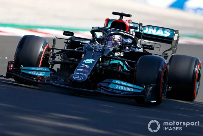 Lewis Hamilton, Mercedes W12