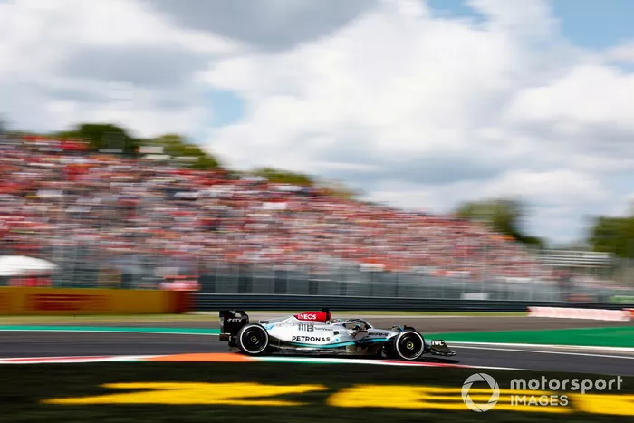 George Russell, Mercedes W13