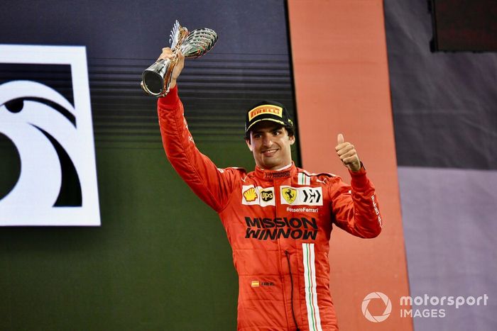 106- Carlos Sainz, 3º en el GP de Abu Dhabi 2021 con Ferrari