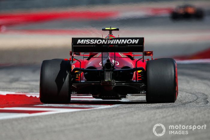 Carlos Sainz Jr., Ferrari SF21