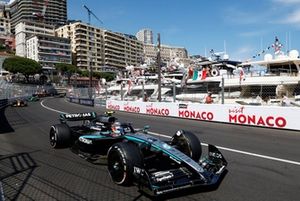 Yuki Tsunoda, Red Bull Racing Team, Andrea Kimi Antonelli, Mercedes