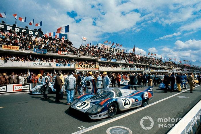 Gerard Larrousse, Vic Elford, Martini Racing Porsche 917 LH