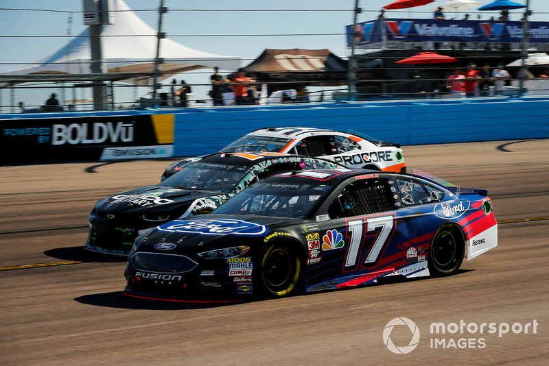 Ricky Stenhouse Jr., Roush Fenway Racing, Ford Fusion Ford, Ty Dillon, Germain Racing, Chevrolet Camaro GEICO Military, Regan Smith, Leavine Family Racing, Chevrolet Camaro Procore