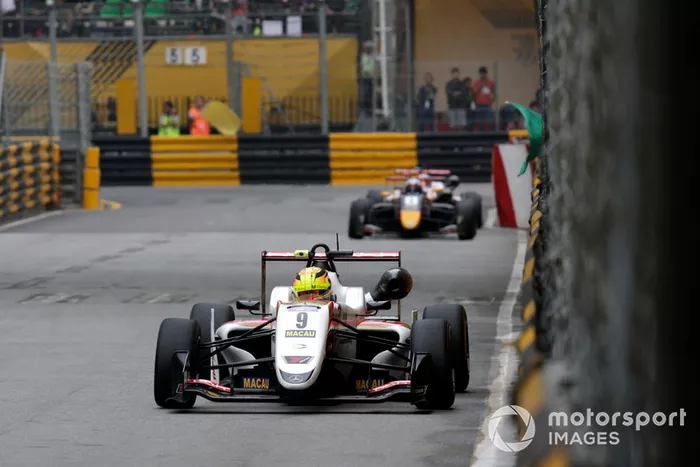 Mick Schumacher, SJM Theodore Racing by PREMA