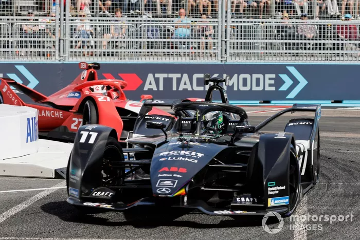 Lucas di Grassi, Venturi Racing, Silver Arrow 02, Jake Dennis, Andretti Motorsport, BMW iFE.21