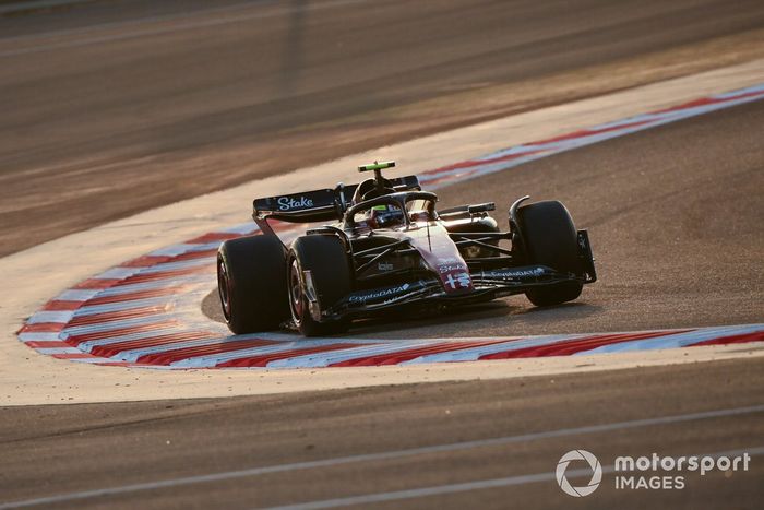 Zhou Guanyu, Alfa Romeo C43