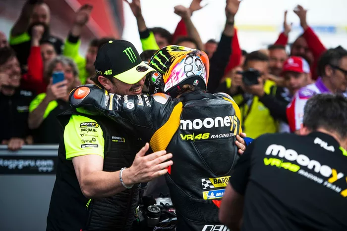 Ganador Marco Bezzecchi, VR46 Racing Team