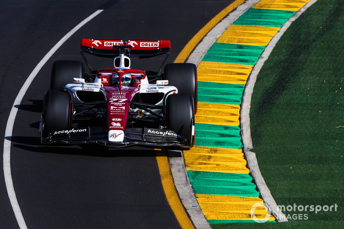 Valtteri Bottas en el Alfa Romeo C42: el equipo con sede en Hinwil, al igual que Haas, tendrá el nuevo híbrido de Ferrari en Miami