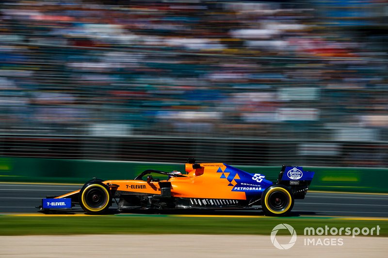 18. Карлос Сайнс, McLaren MCL34, 1.23,084