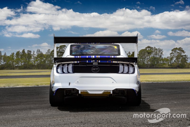 Ford Mustang Supercar