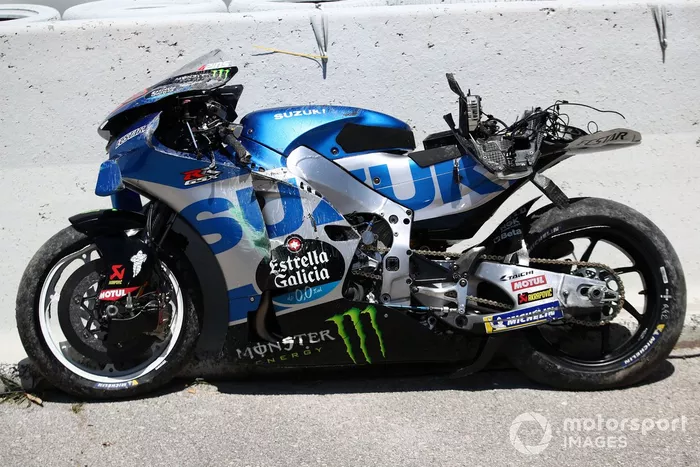 Moto Suzuki