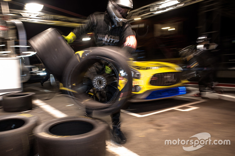 #86 AMG-Team HTP Motorsport, Mercedes-AMG GT3: Maximilian Götz, Thomas Jäger, Gary Paffett