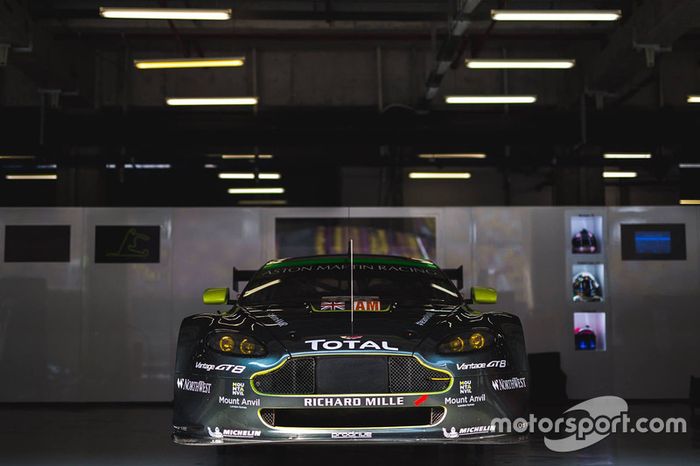 #95 Aston Martin Racing Aston Martin V8 Vantage GTE