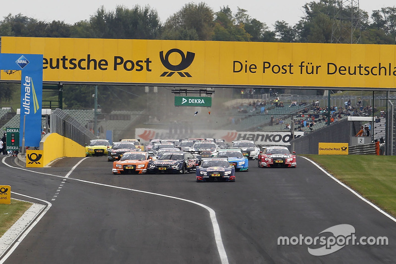 Marco Wittmann, BMW Team RMG, BMW M4 DTM and Jamie Green, Audi Sport Team Rosberg, Audi RS 5 DTM wit