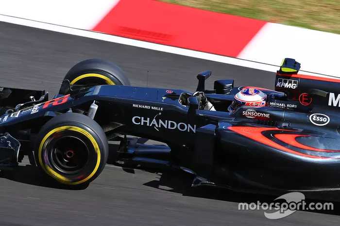 Jenson Button, McLaren MP4-31