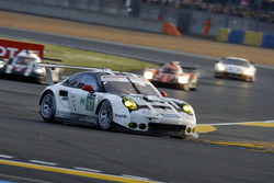 #92 Porsche Motorsport, Porsche 911 RSR: Earl Bamber, Frédéric Makowiecki, Jörg Bergmeister