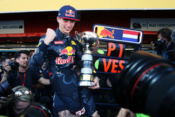 Race winner Max Verstappen, Red Bull Racing celebrates with the team
