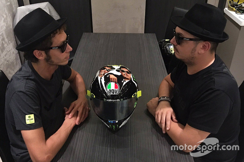 Valentino Rossi, Yamaha Factory Racing with Alessio Salucci and his Blues Brothers helmet