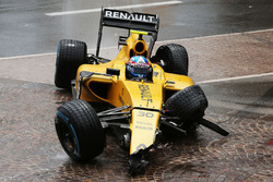 Джолион Палмер, Renault Sport F1 Team RS16 - авария