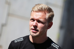 Kevin Magnussen, Renault Sport F1 Team