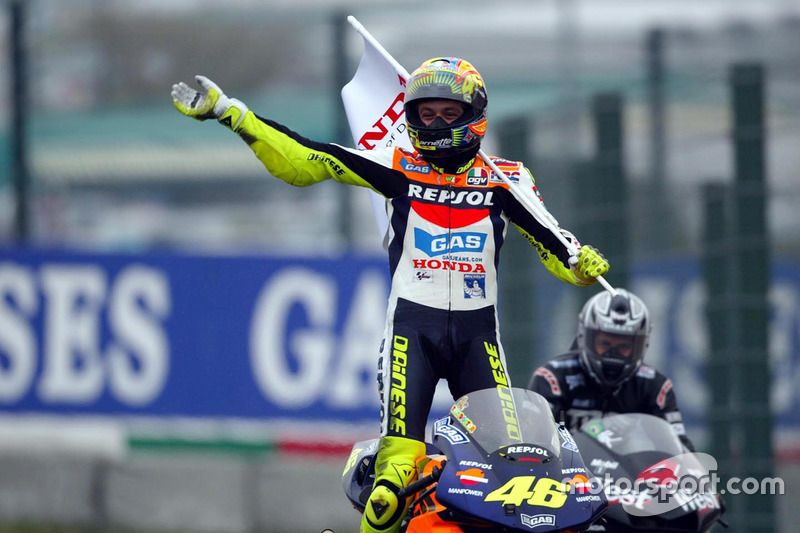 Winner Valentino Rossi, Repsol Honda Team celebrates